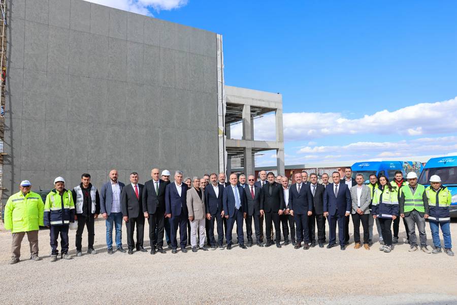 Selçuklu’nun başarısı salona sığmadı 2